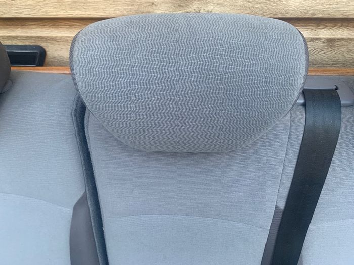Hyundai i800 rear seats in VG condition