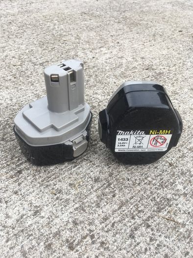 Pair of Makita 1433 batteries