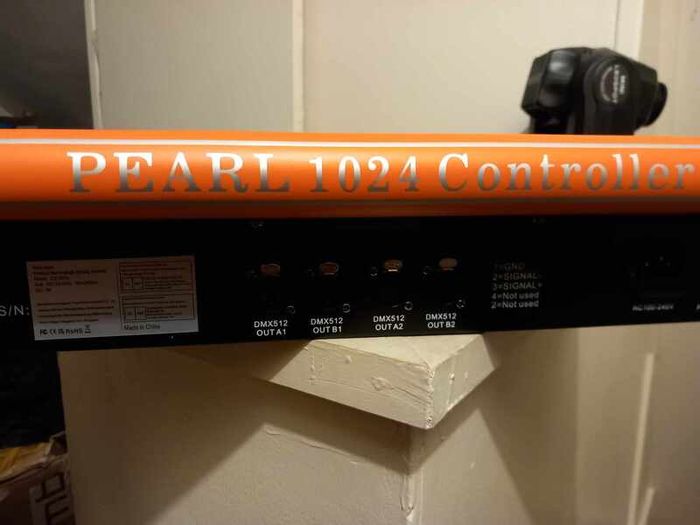 Pearl Professional DMX Controller