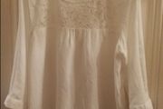 Beautiful Vero Moda Blouse with lace size XL UK14 EUR42 Postage included