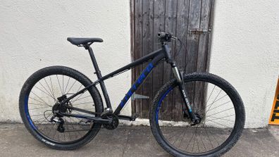 Carrera Hellcat 29