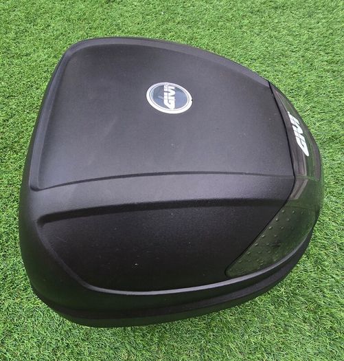 Givi top case
