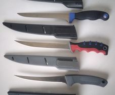 Kitchen filleting knifes