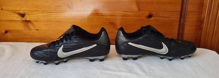 2010 nike premier II fg boots Size 6 eu 40 black leather in excellent condition
