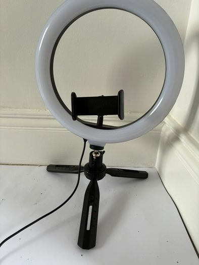 Ring light
