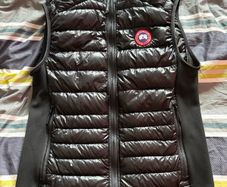 canada goose gilet