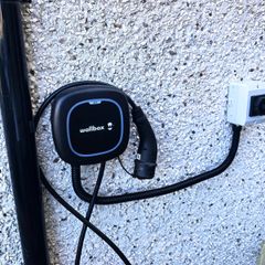 EV charger(faulty)