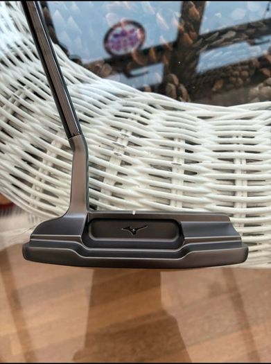 Mizuno putter