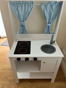 Ikea play Kitchen