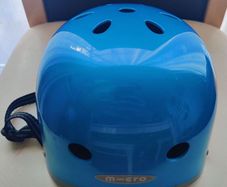 Deluxe Skateboard Helmet - Blue like New