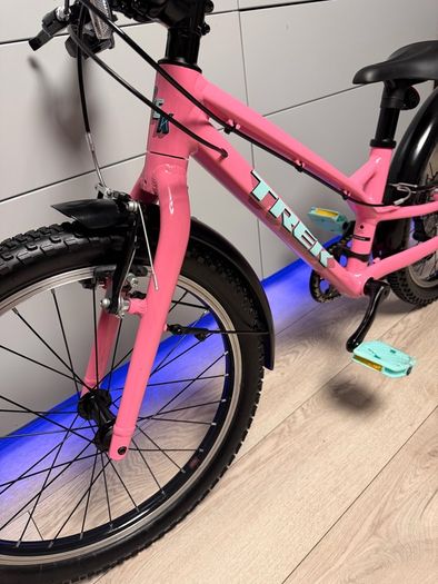 TREK Wahoo Path Kids Bike 20 inch (Like NEW)