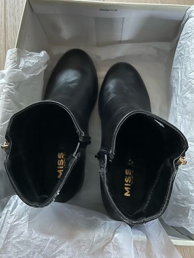 Miss KG black ankle boots size 37 (never use)