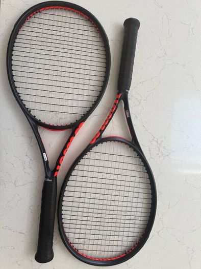 Wilson Clash 100 Pro V3.0 Racket (3)