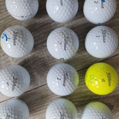 Titleist Golf Balls pro v