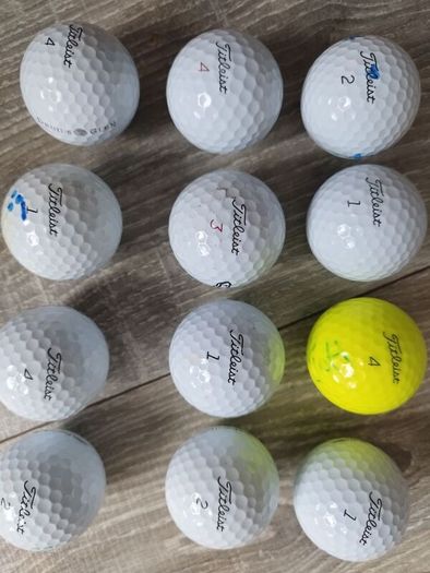 Titleist Golf Balls pro v