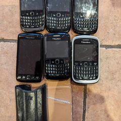 Blackberry Phone Bundle (NOT TESTED)