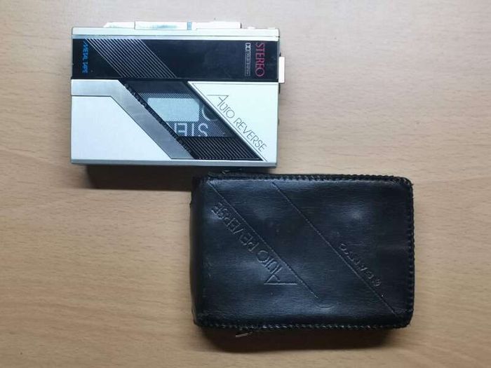 Sanyo MGP44 Walkman Cassette Player