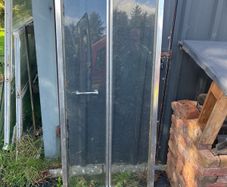 shower doors bi fold
