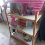 kidkraft dolls house on wheels Image 3
