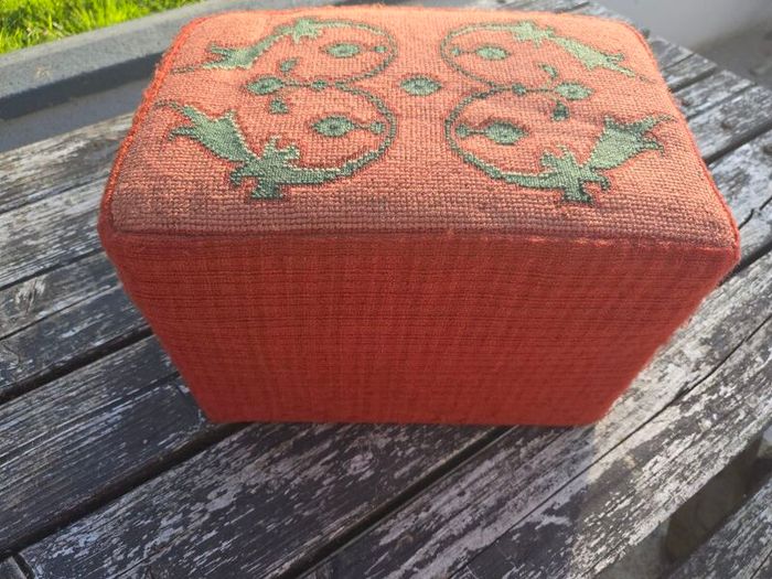 Church stool/kneeler