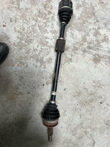 Toyota Yaris driveshaft