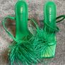 PUBLIC DESIRE Prancy Green Feather Heels Size 5! Image 2