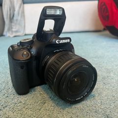 Canon EOS 600D + Canon EF-s 18-55mm lens