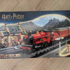 Lego Hogwarts Express and Hogsmeade Station 76423