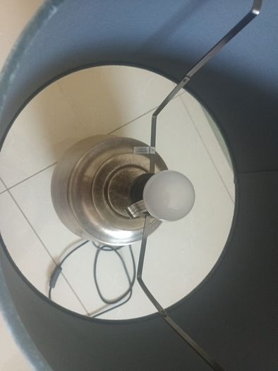 Table lamp (Oversized)