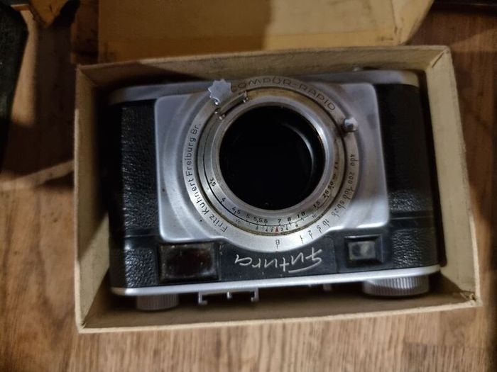 Antique cameras [brownie, futura, coronet]