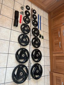 Top Of The Range Olympic Full Weights / Bar Set!!