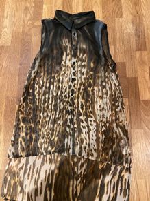 Vera Moda Animal Print Top Size Medium