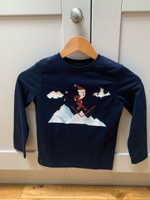 New GAP Christmas Top