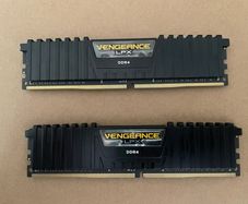 Corsair Vengeance LPX DDR4 32gb ram ( 2x16gb )