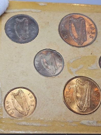 Ireland 1953 1954 1955 Coin Set in Original Holder Stunning Uncirculated Lustrous Coins! Amazing Set!!