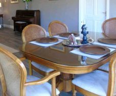Dining room table