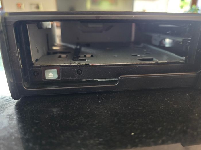 Mercedes CD changer A203 820 90 89