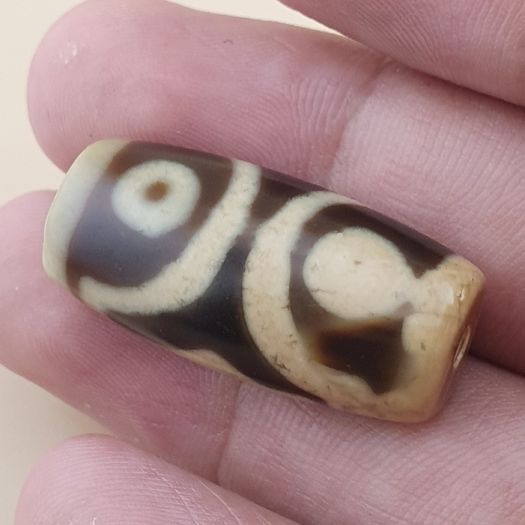 Vintage 3 Eyes Himalayan Tibetan Agate Dzi Bead Amulet
