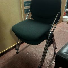 2x office chairs