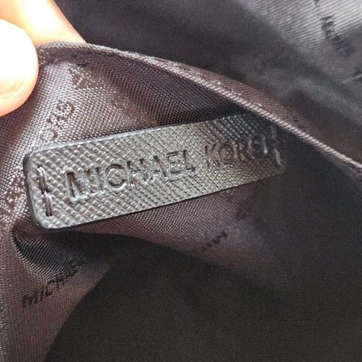 Michael kors crossbody (new with tags)