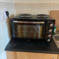 Oven
