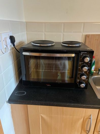 Oven