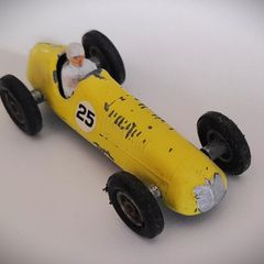 Diecast Vintage Matchbox Maserati 4CLT/1948 Yellow - Good, slightly chipped condition/No Box