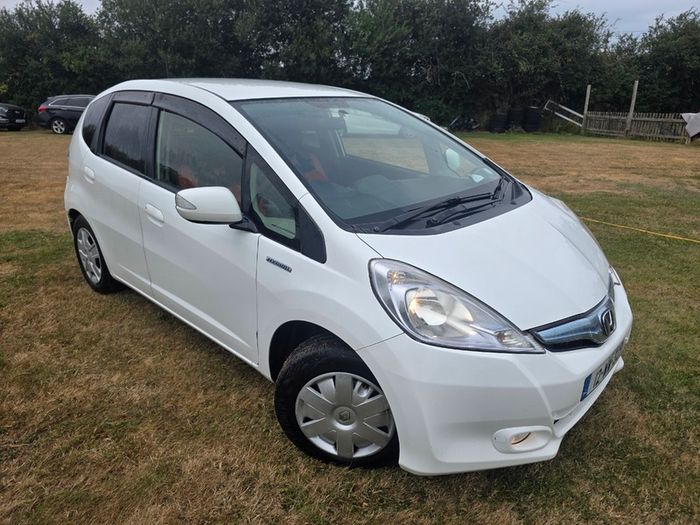 2012 Honda Fit Hybrid Automatic 1 owner NCT 12/26