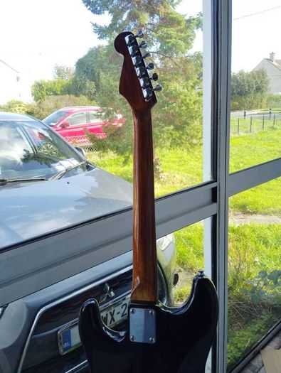 custom built strat style electric guitar