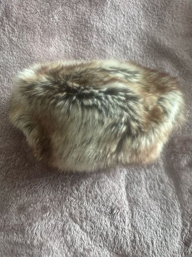 Warehouse faux fur hat size small 55 cm Free post