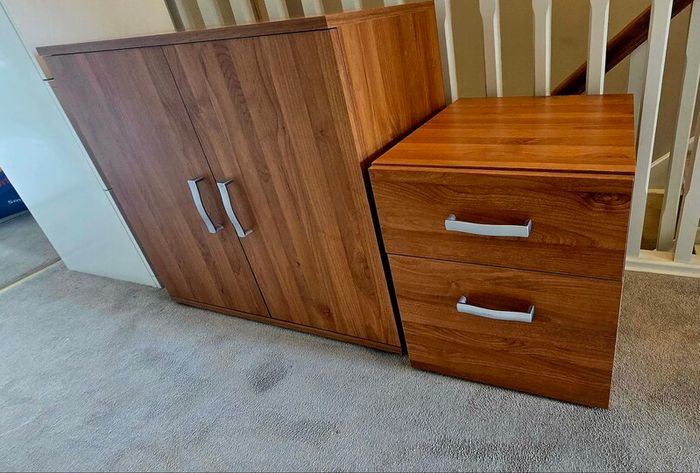 2-Piece Office Furniture Set