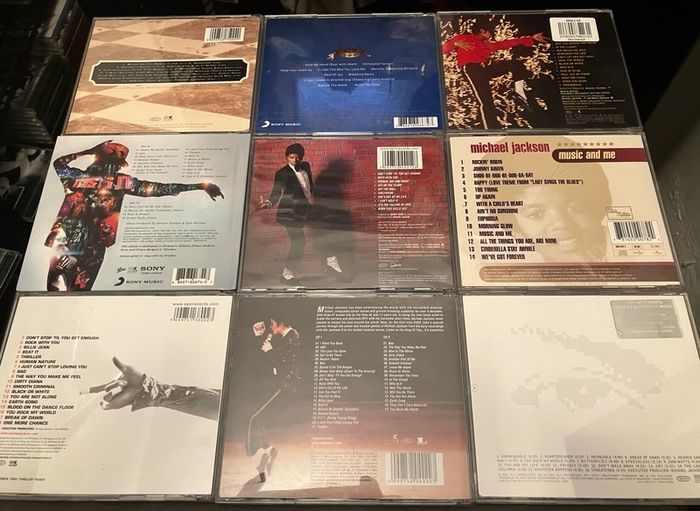 a Michael Jackson album pick    CD