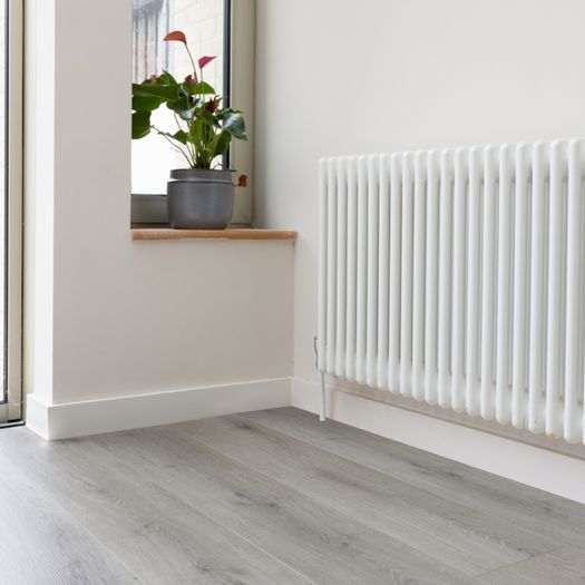 Eden Oak AC4 SPC Vinyl Flooring 122x23cm