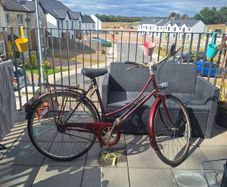 Vintage Raleigh city bike